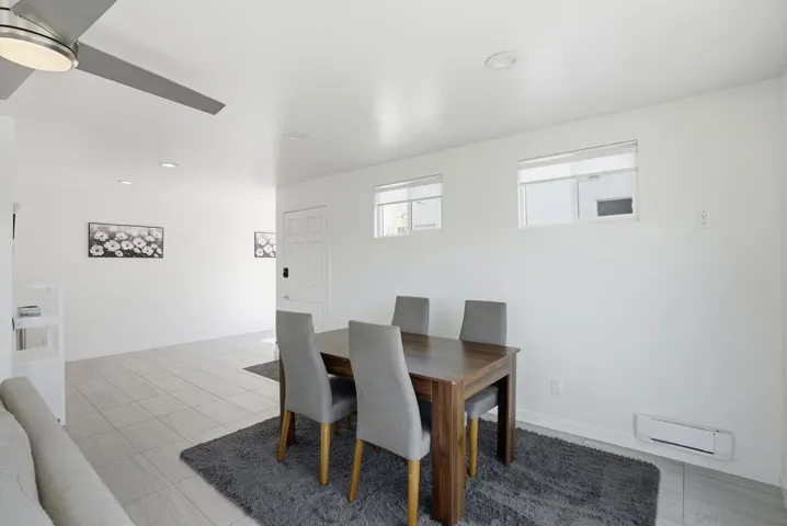 521 Arenas, La Jolla, California 92037