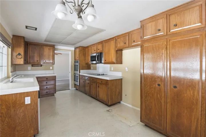 1541 Pinewood Place, La Habra, California 90631