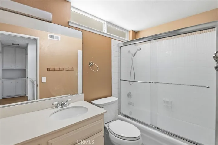 1541 Pinewood Place, La Habra, California 90631
