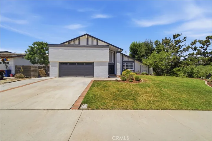 24961 Via Marfil, Mission Viejo, California 92692