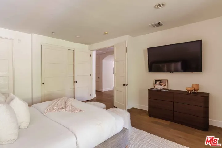 9024 Cynthia Street 204, West Hollywood, California 90069