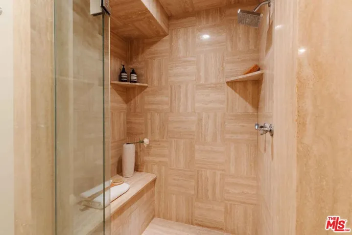 9024 Cynthia Street 204, West Hollywood, California 90069