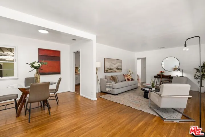 7535 Etiwanda Avenue, Los Angeles, California 91335