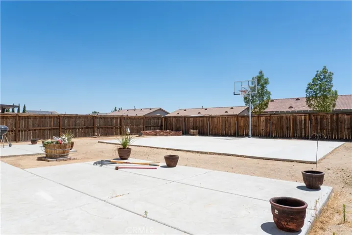 12395 Griffin, Victorville, California 92395