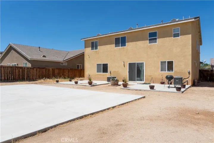 12395 Griffin, Victorville, California 92395