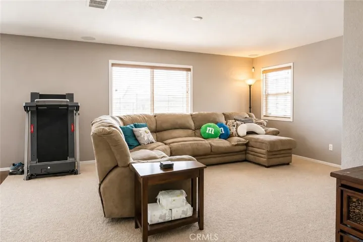 12395 Griffin, Victorville, California 92395