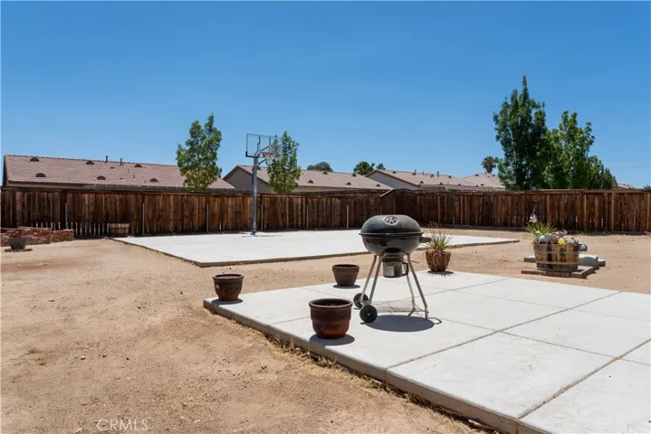 12395 Griffin, Victorville, California 92395