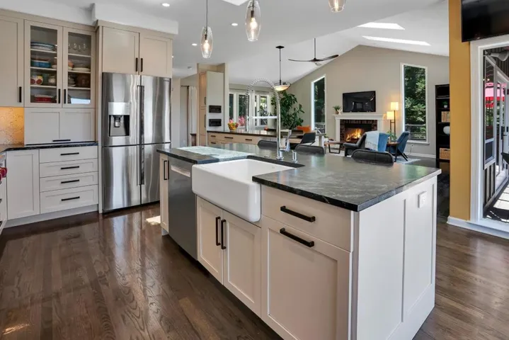 23695 Hutchinson Road, Los Gatos, California 95033