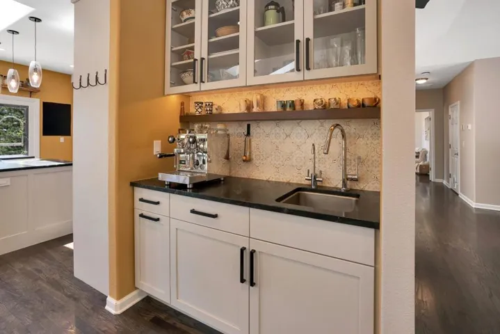 23695 Hutchinson Road, Los Gatos, California 95033