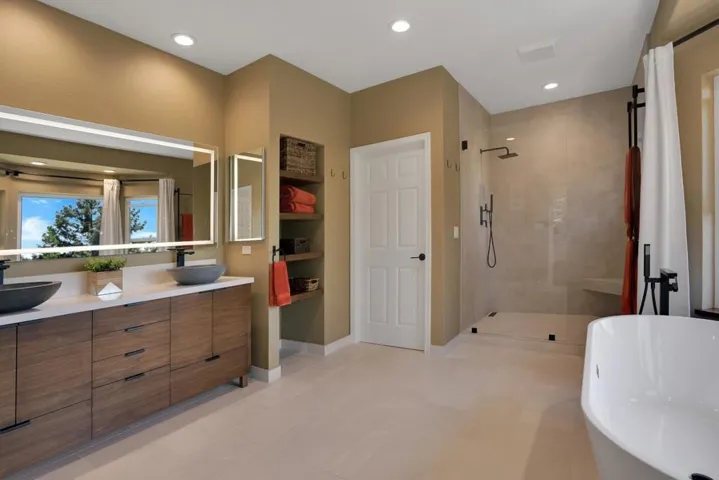 23695 Hutchinson Road, Los Gatos, California 95033