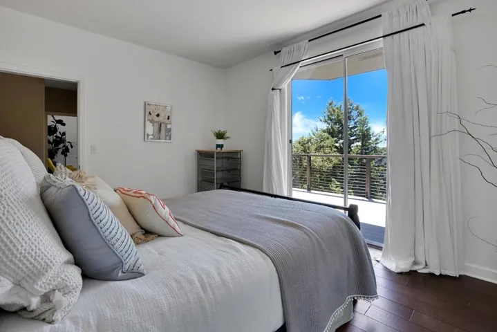23695 Hutchinson Road, Los Gatos, California 95033