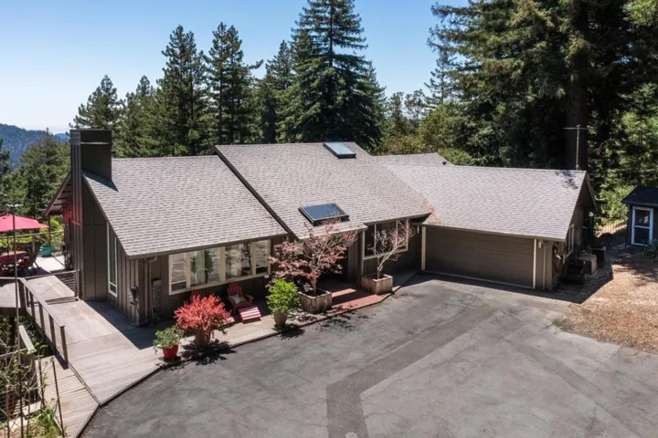 23695 Hutchinson Road, Los Gatos, California 95033