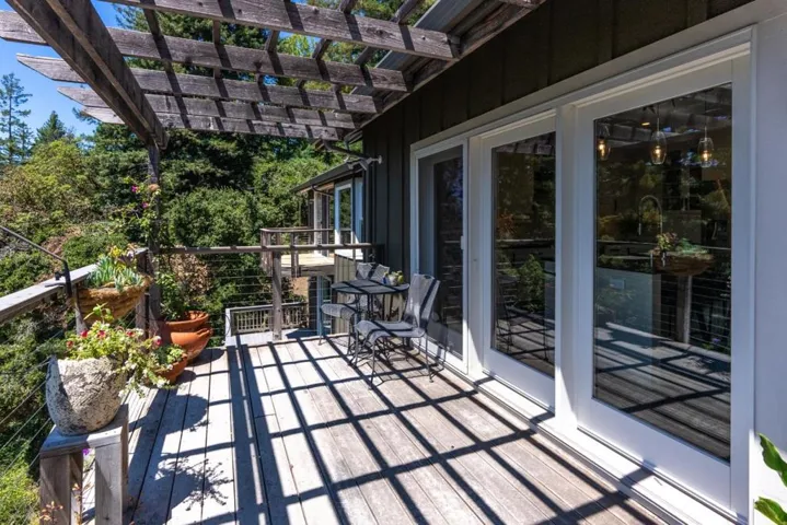 23695 Hutchinson Road, Los Gatos, California 95033