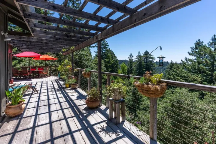 23695 Hutchinson Road, Los Gatos, California 95033