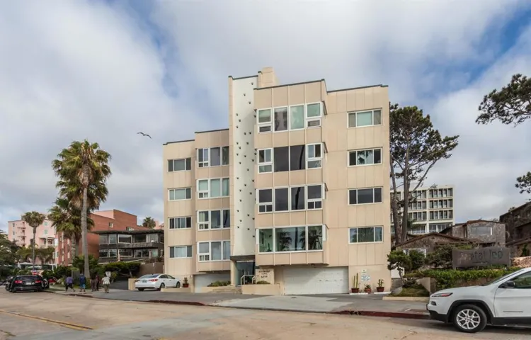 1039 Coast Blvd E, La Jolla, California 92037