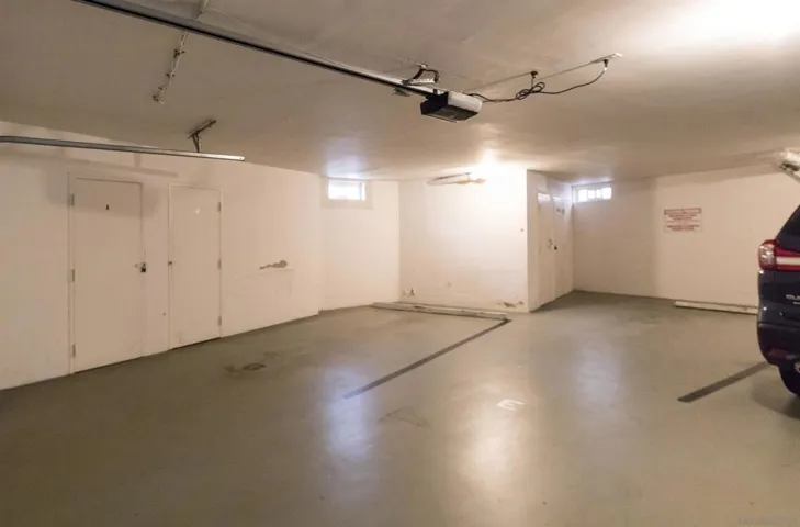 1039 Coast Blvd E, La Jolla, California 92037