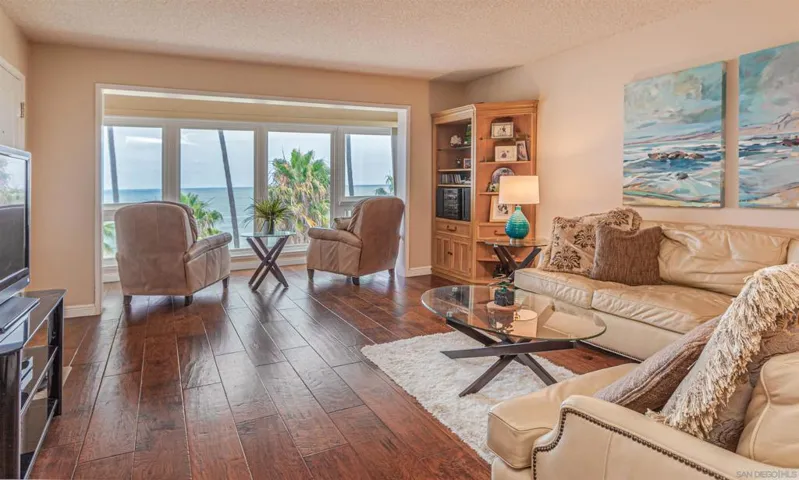 1039 Coast Blvd E, La Jolla, California 92037