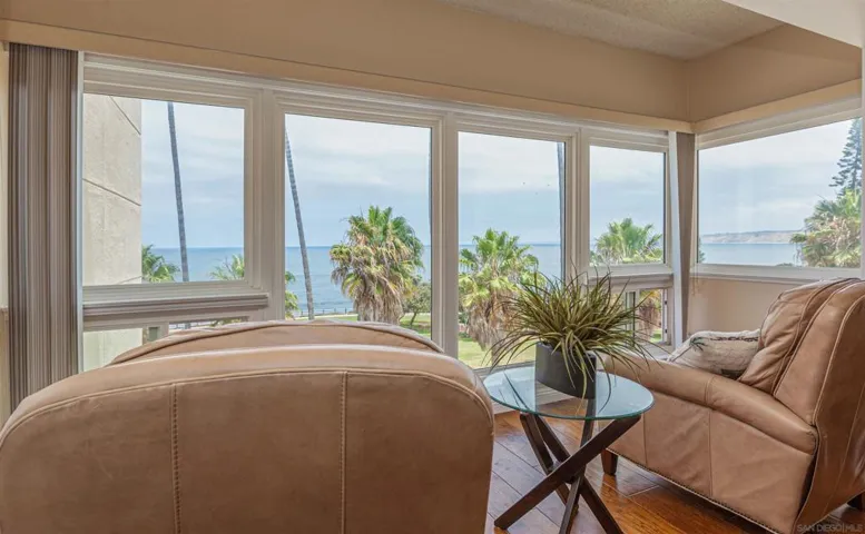 1039 Coast Blvd E, La Jolla, California 92037