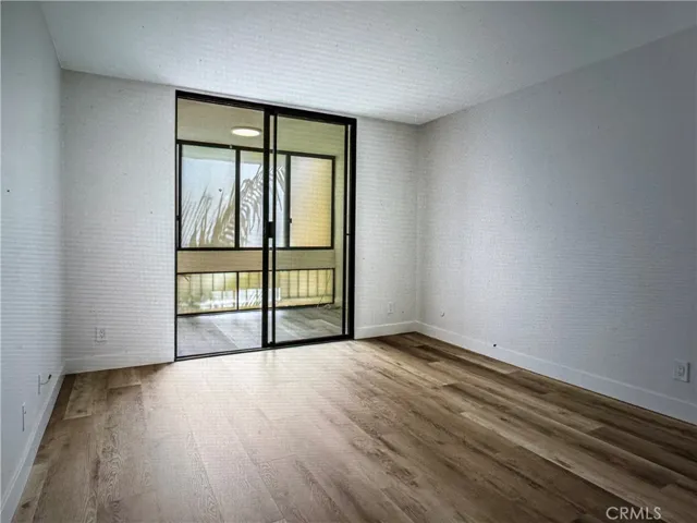 750 N Kings 105, Los Angeles, California 90069