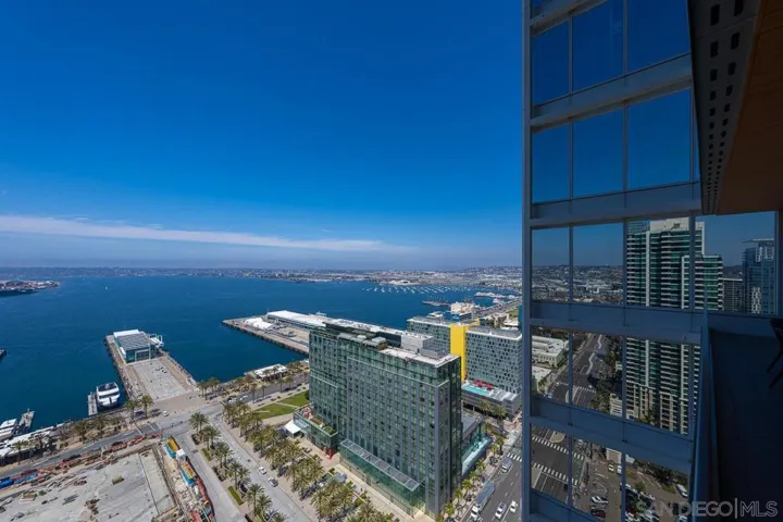 888 W E St 3201, San Diego, California 92101