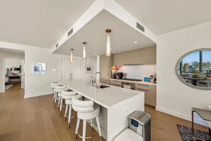 888 W E St 3201, San Diego, California 92101