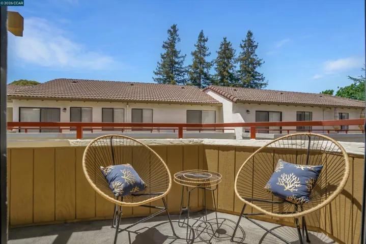 5030 Valley Crest Dr 85, Concord, California 94521