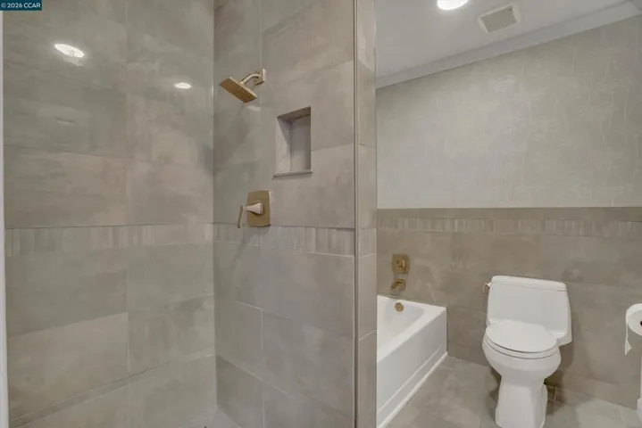 5030 Valley Crest Dr 85, Concord, California 94521