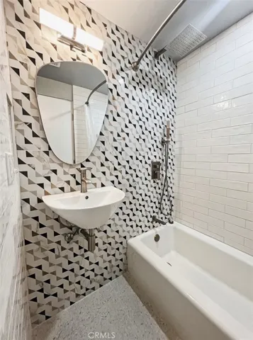 1523 E San Lorenzo, Palm Springs, California 92264
