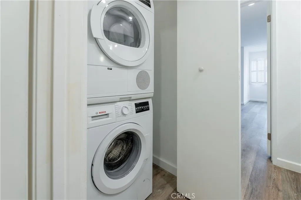 In-unit laundry