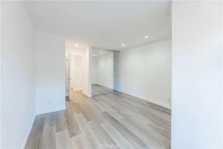 6275 Canoga 61, Woodland Hills, California 91367