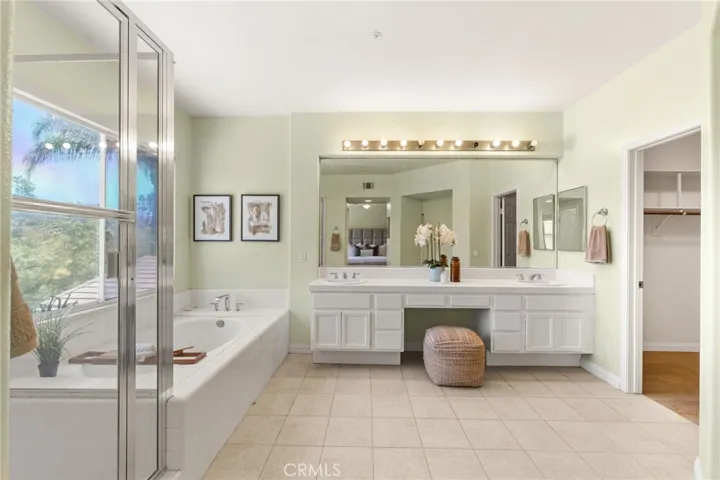 Extra large primary bathroom