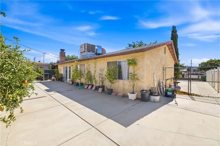 38442 3rd St E E, Palmdale, California 93550
