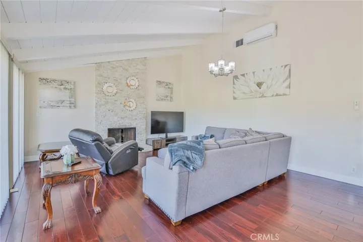 3514 Pansy, Calabasas, California 91302