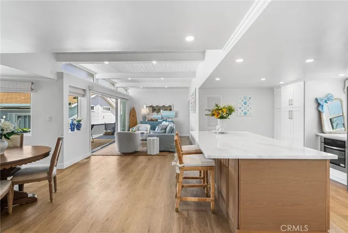 8 Saratoga, Newport Beach, California 92660