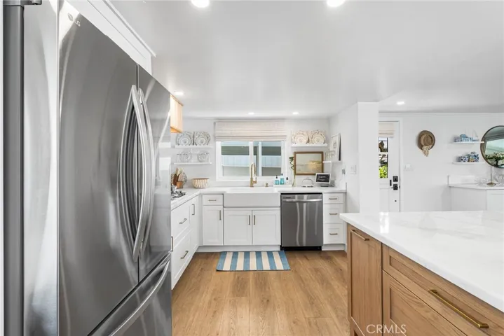 8 Saratoga, Newport Beach, California 92660