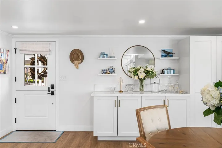 8 Saratoga, Newport Beach, California 92660