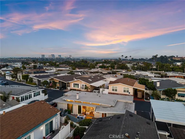 8 Saratoga, Newport Beach, California 92660
