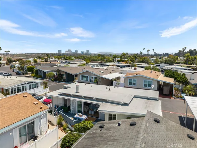8 Saratoga, Newport Beach, California 92660