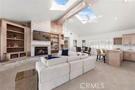 322 Jasmine Avenue, Corona Del Mar, California 92625