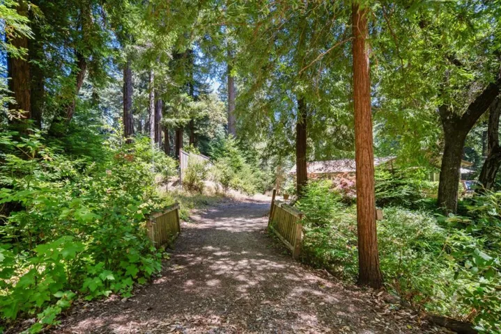 471 Country Estates Terrace, Santa Cruz, California 95060