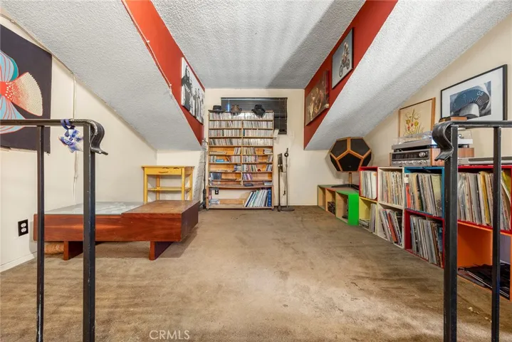 Upstairs #2 Bedroom-large with 2 levels!