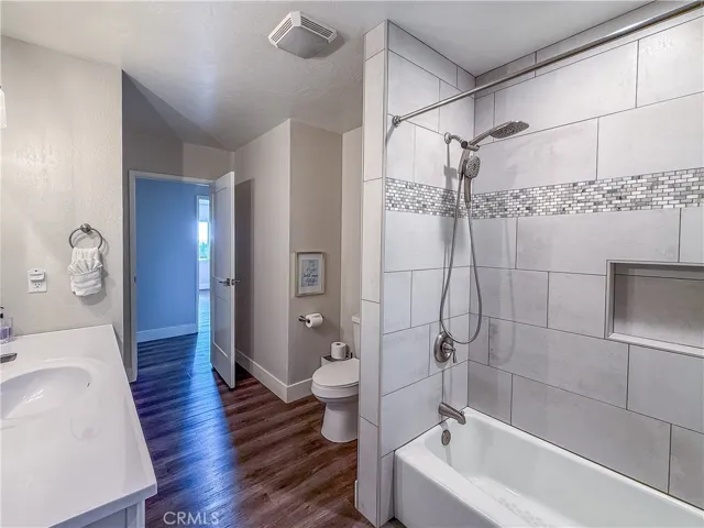 51591 Ponderosa Way, Oakhurst, California 93644