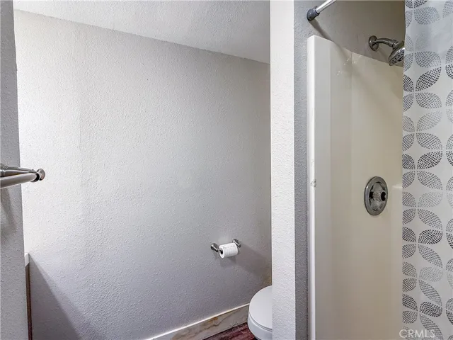 51591 Ponderosa Way, Oakhurst, California 93644