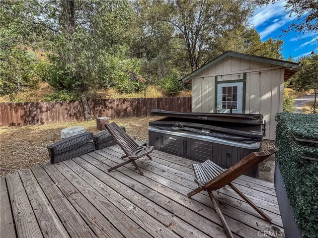 51591 Ponderosa Way, Oakhurst, California 93644