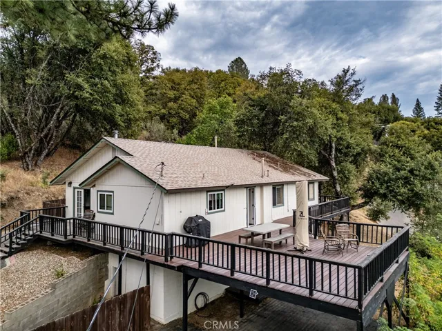 51591 Ponderosa Way, Oakhurst, California 93644