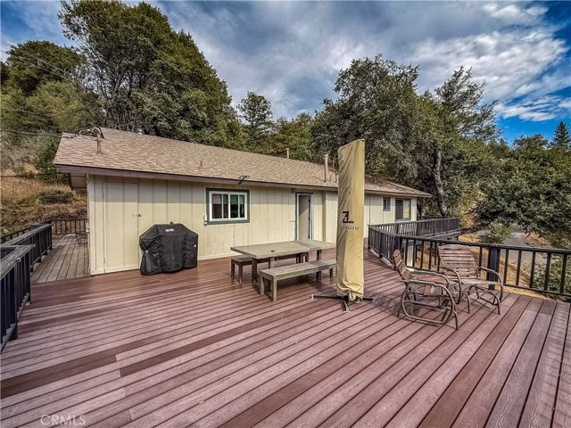 51591 Ponderosa Way, Oakhurst, California 93644