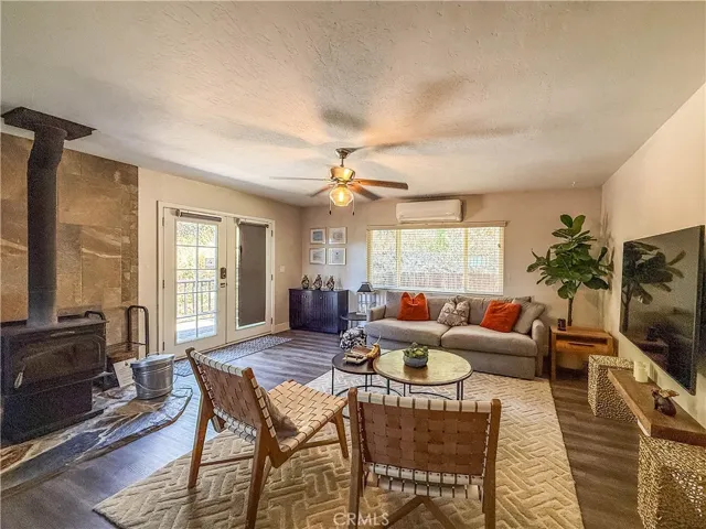 51591 Ponderosa Way, Oakhurst, California 93644