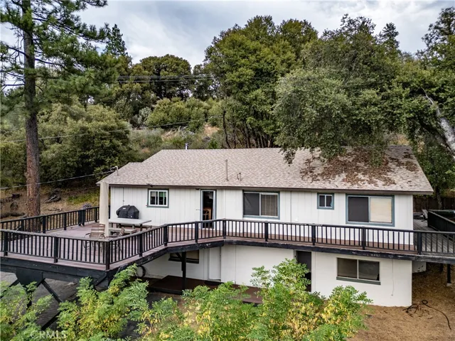 51591 Ponderosa Way, Oakhurst, California 93644