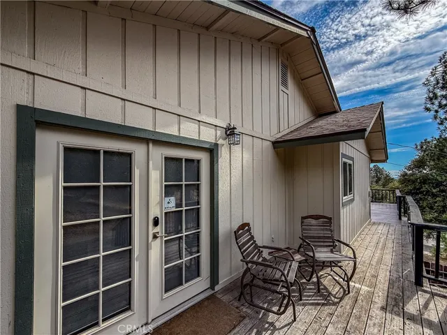 51591 Ponderosa Way, Oakhurst, California 93644