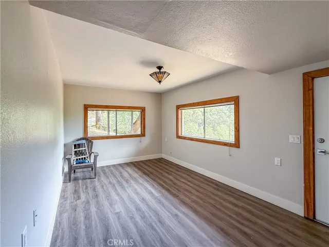 51591 Ponderosa Way, Oakhurst, California 93644